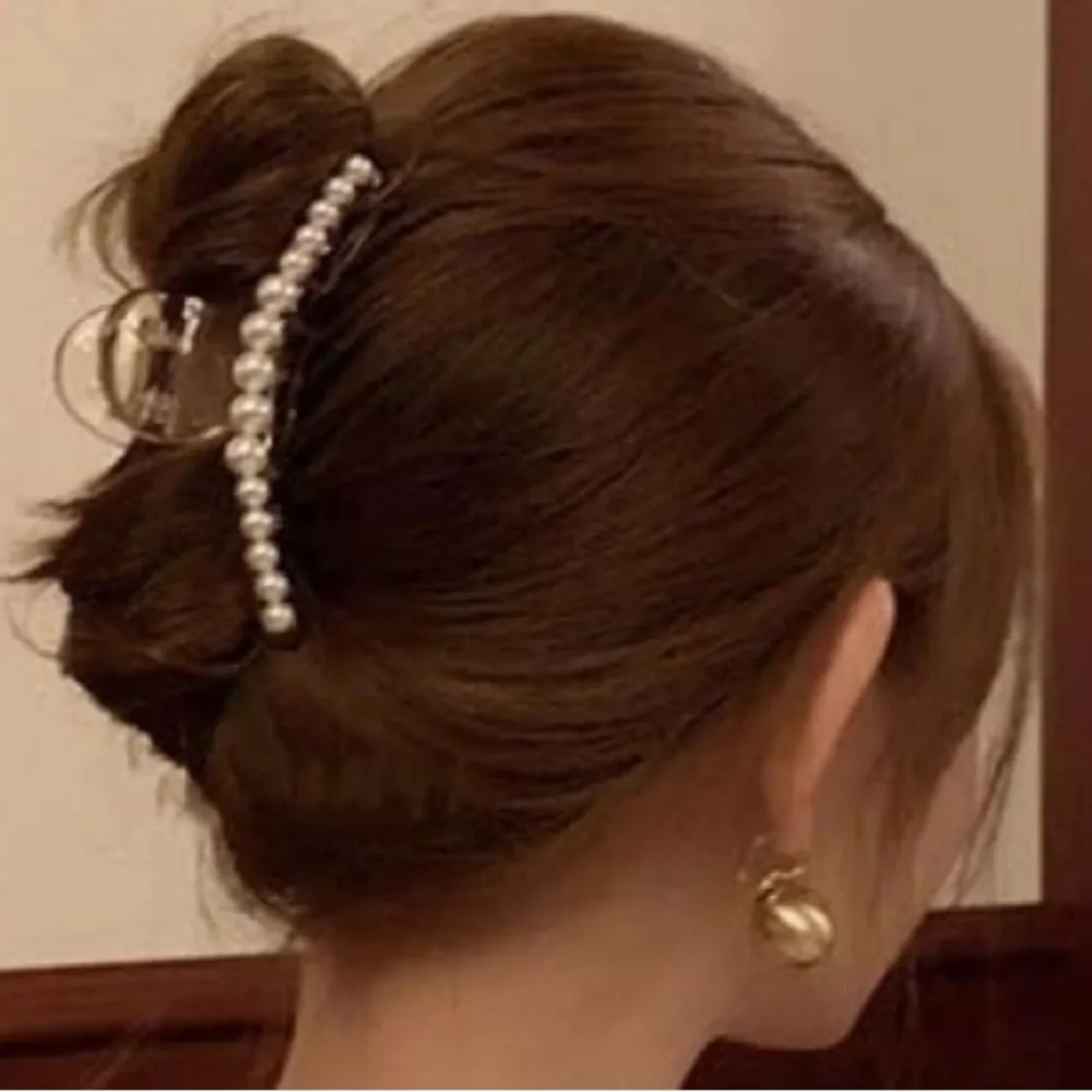 Zara 4 Pearl Hair Clips